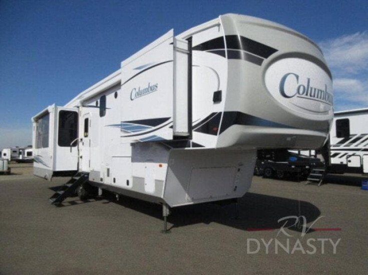 Thumbnail Photo undefined for New 2023 Palomino Columbus